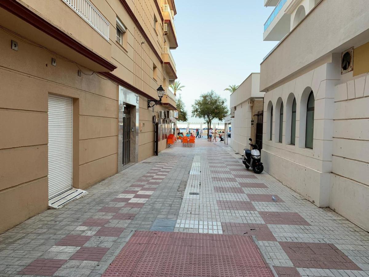 Apartamento Playa San Rafael Фуeнхирола Екстериор снимка