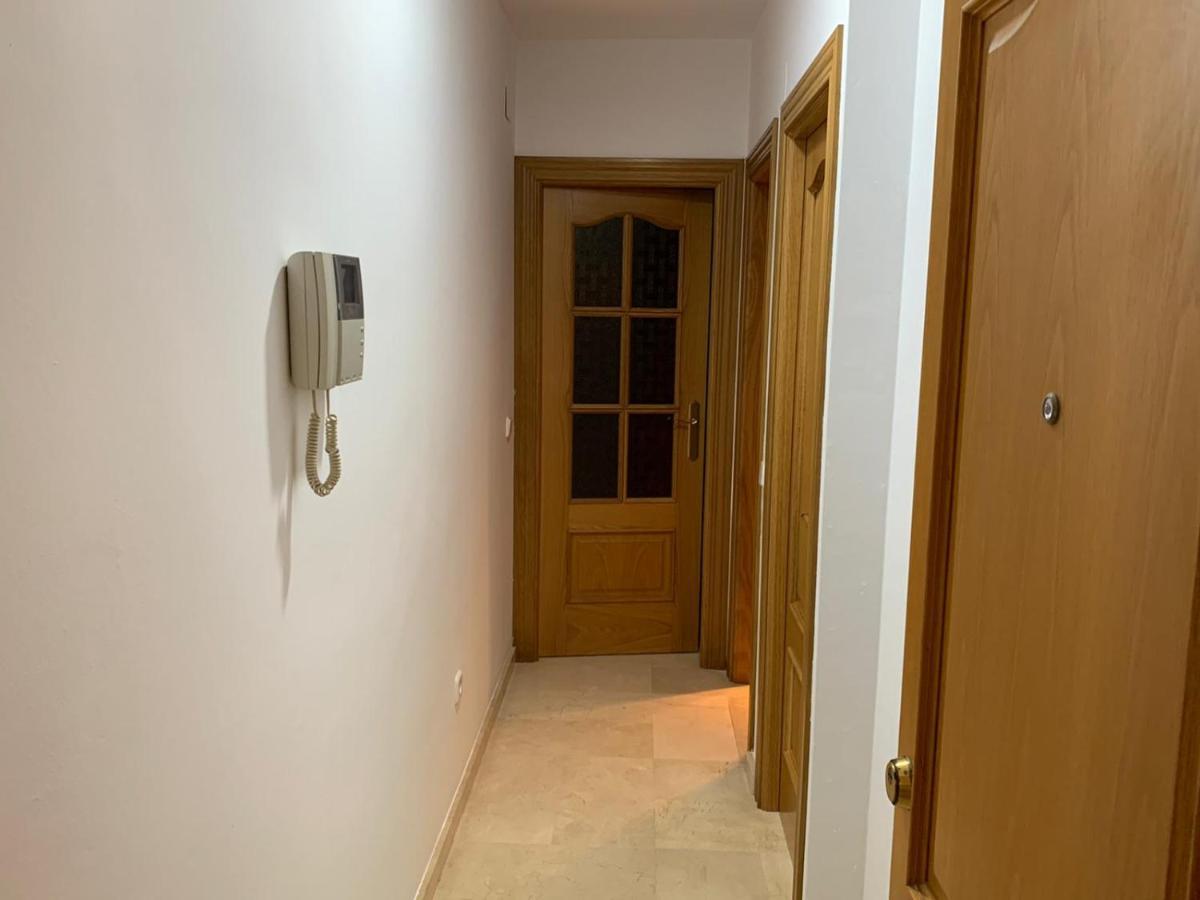 Apartamento Playa San Rafael Фуeнхирола Екстериор снимка