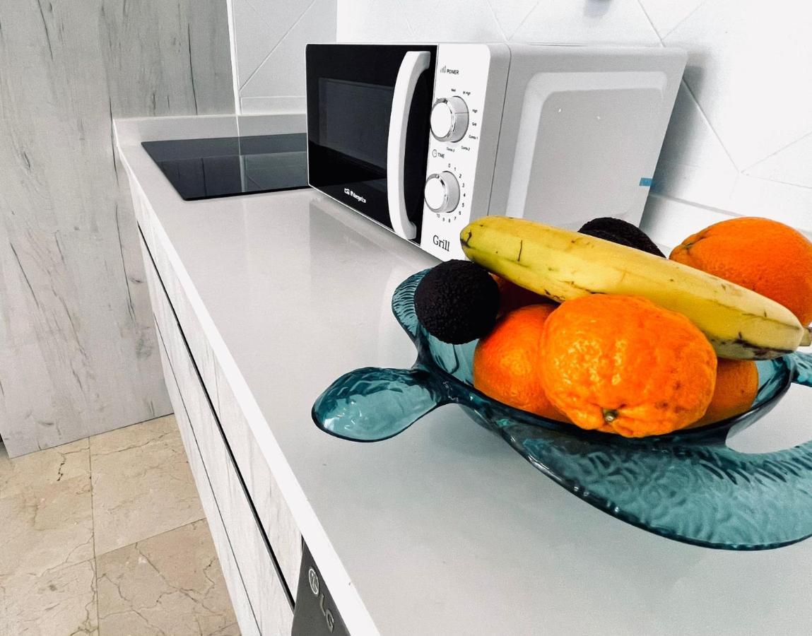 Apartamento Playa San Rafael Фуeнхирола Екстериор снимка